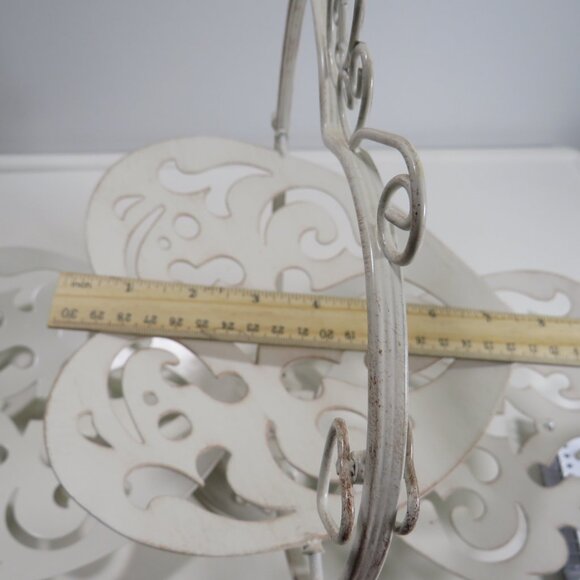 Tiered Tray Metal Heart Centerpiece, Victorian inspired - Picture 14 of 16